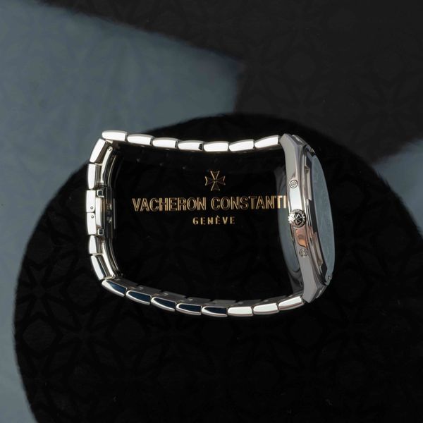Vacheron Constantin Overseas 4300V/120G-B945
